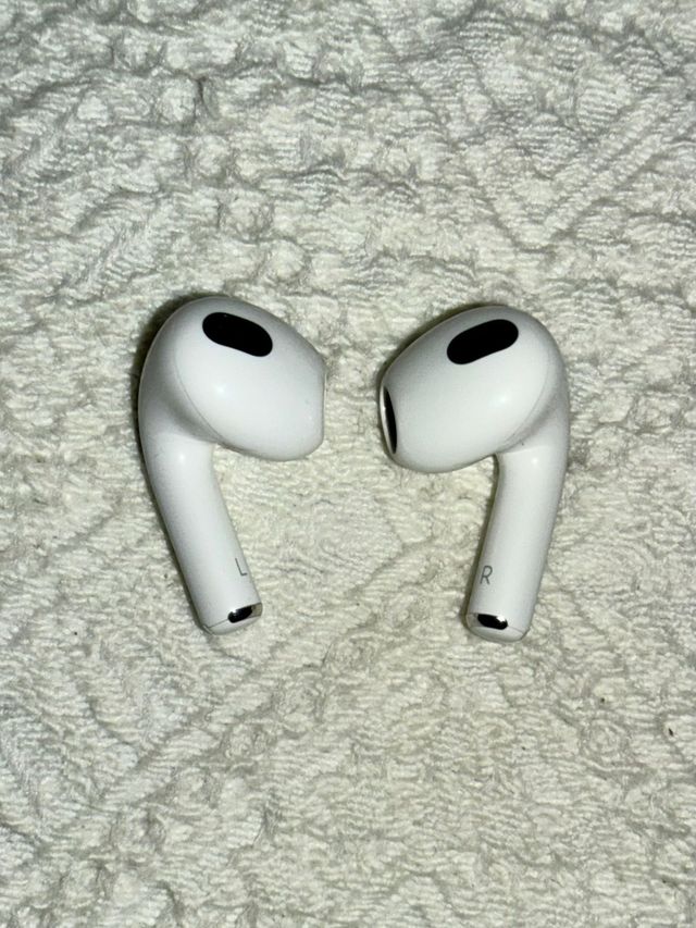 AirPods 3ª Gen Apple Blancos