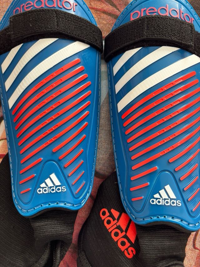 Espinilleras Adidas Predator Azul