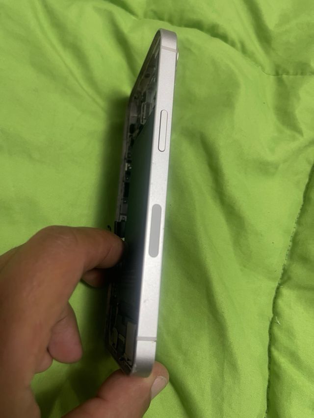 Chasis y Batería iPhone 13