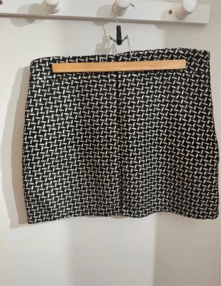 Falda Tweed Negra y Blanca