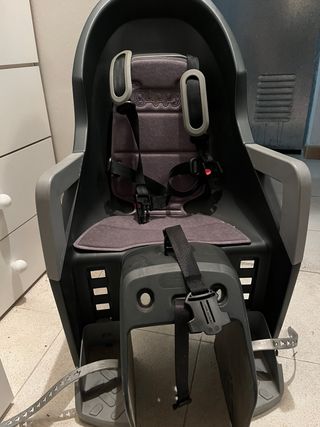 Silla porta bebé para bicicleta. Marca Polisport