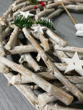 Ghirlanda Natalizia Legno Stelle e Bacche