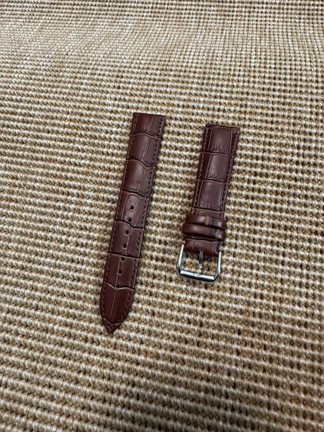 Correa de 22mm en piel marrón. Nueva a estrenar