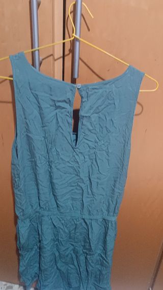 Mono corto Vero Moda verde encaje Talla M