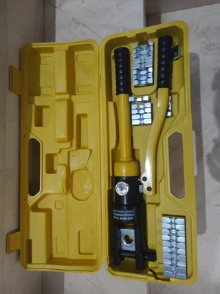 Herramienta crimpadora hidráulica