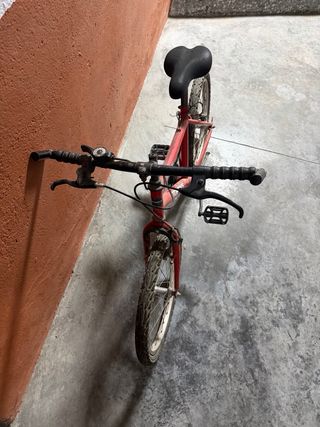 Bicicleta roja para niños TEENS