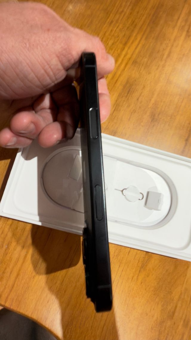 iPhone 16 Pro Impecable Poco Uso.