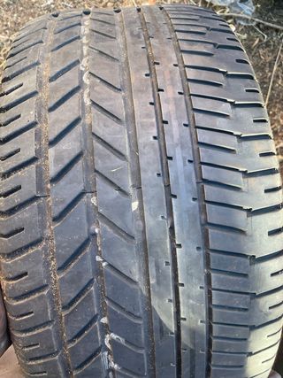 Pirelli P Zero 245/40 ZR 17 Neumático