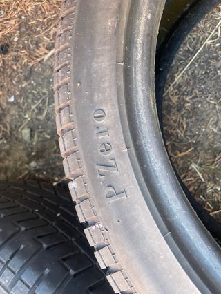 Pirelli P Zero 245/40 ZR 17 Neumático
