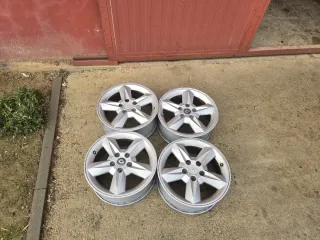 Vendo Llantas Renault 16 5 tornillos