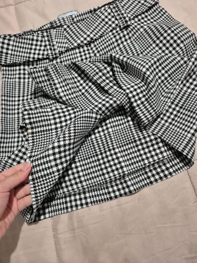 Falda pantalón cuadros con cinturón
