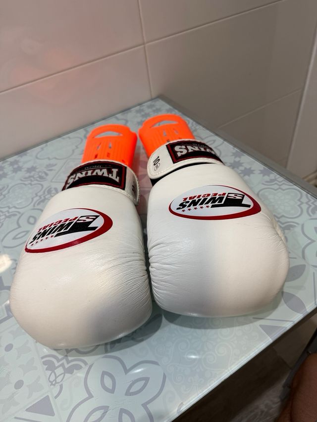 Guantes Twins Special Rojos y Blancos