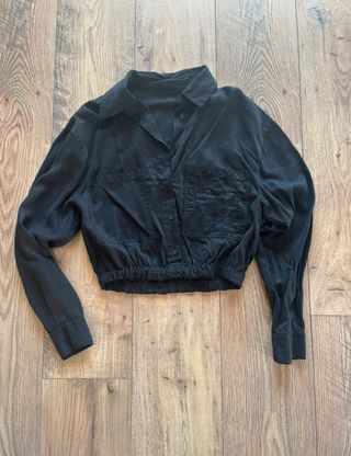 Camisa crop Desigual negra talla única