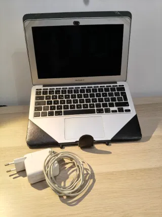 MacBook Air 11 Plata/Negro