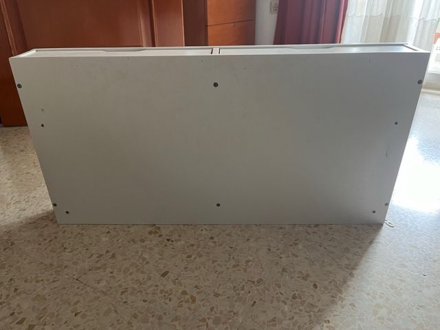 Mesa escritorio blanca con cajones