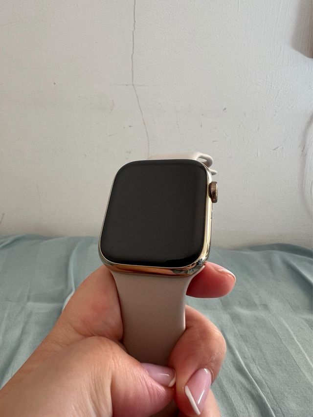 Apple Watch Serie 7 GPS + LTE 45mm dorado