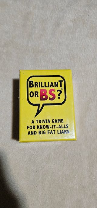 Juego de cartas Brilliant or BS?