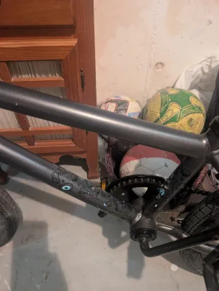 Bicicleta BMX B'TWIN Wipe 100