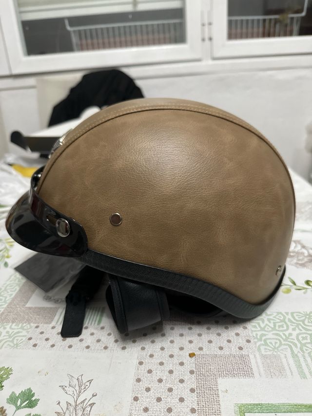 Casco Moto Cuero Marrón