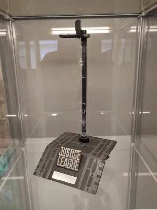 Base Superman Hot Toys Justice League