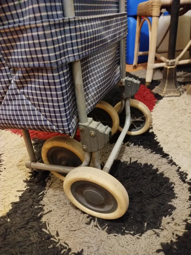 Carro de la compra 4 ruedas