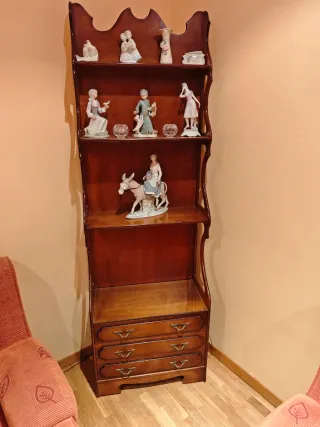 Estantería vintage de madera