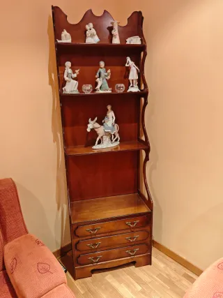 Estantería vintage de madera