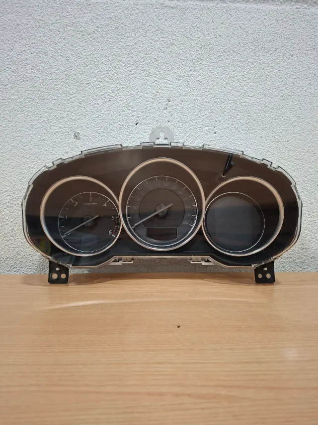 CUADRO INSTRUMENTOS Mazda CX-5