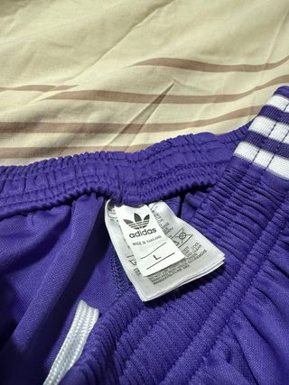 Pantalón Adidas Real Madrid Talla L Morado