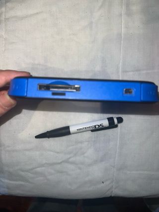 Nintendo 2DS Negra + New Super Mario Bros. 2