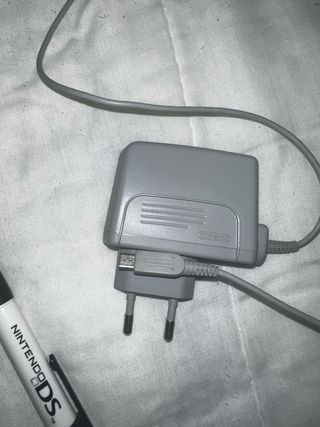 Nintendo 2DS Negra + New Super Mario Bros. 2