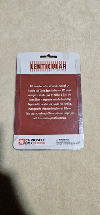 Curiosity Box - Kit Óptico Lenticular