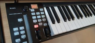Teclado MIDI Icon iKeyboard X6
