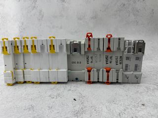 Lote Interruptores Magnetotérmicos Schneider