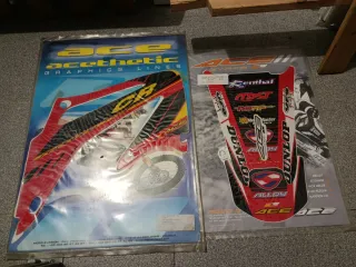 Adhesivos Gráficos Ace para Honda CR 125/250