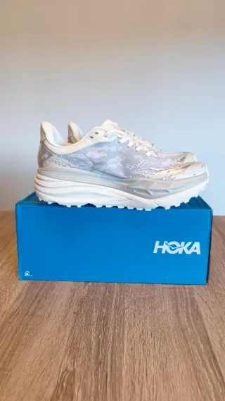 Hoka Bambas Montaña Gris/Blanco