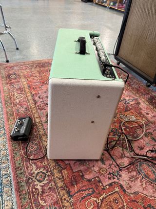 Amplificador Fender Hot Rod Deluxe 40W