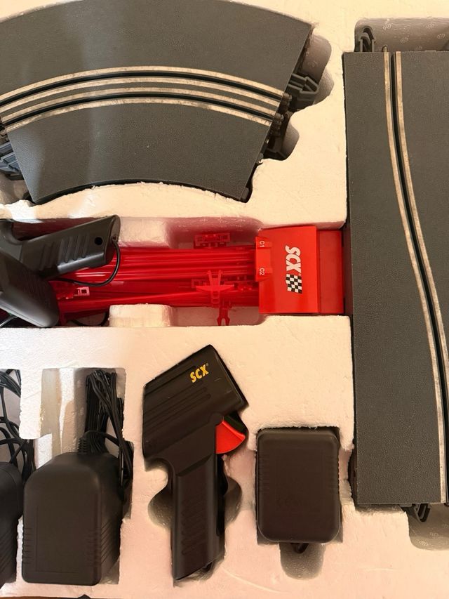 Circuito Scalextric Adrenaline Cup