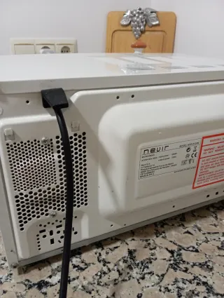 Microondas Nevir Blanco