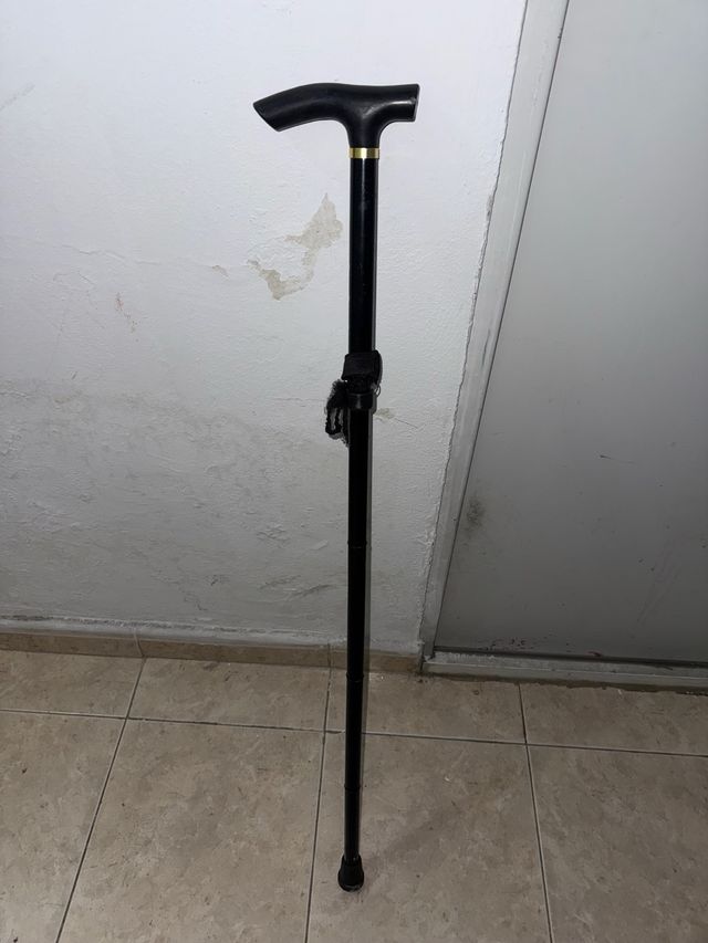 Bastón negro plegable