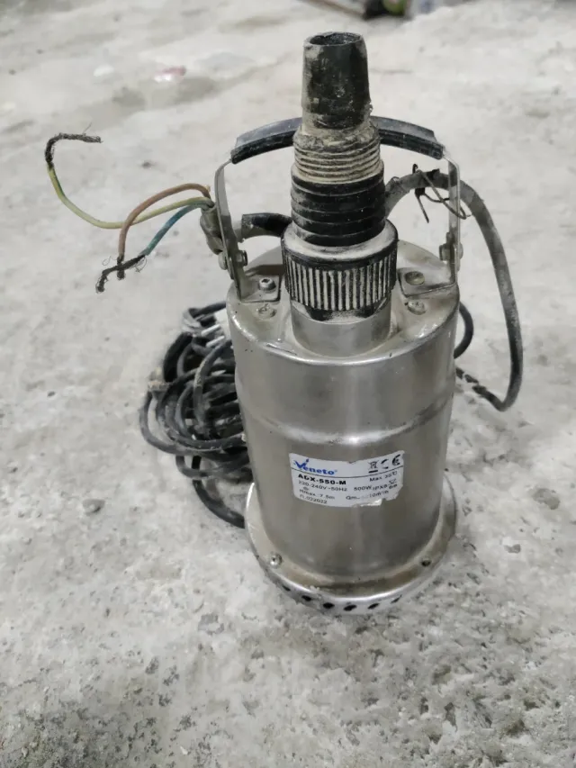 Bomba Sumergible Veneto ADX-550-M