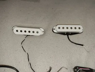 Pastilla Single Coil Media Blanca