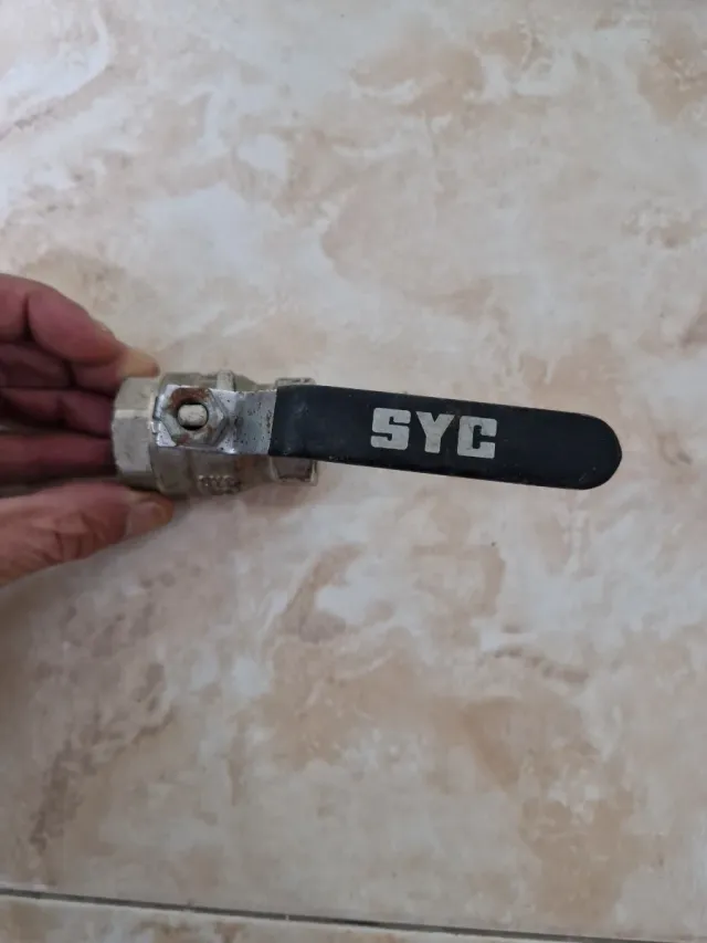 Llave de paso de agua