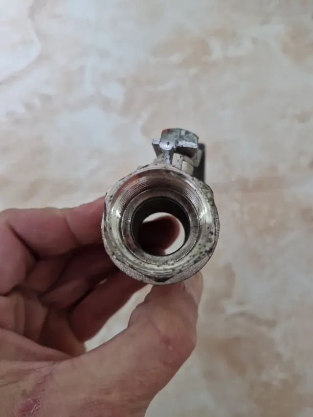 Llave de paso de agua