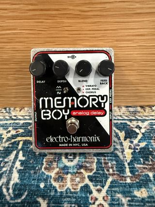 Electro-Harmonix Memory Boy Delay Pedal