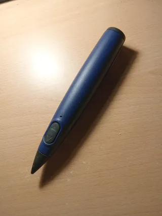 Bolígrafo 3D azul.