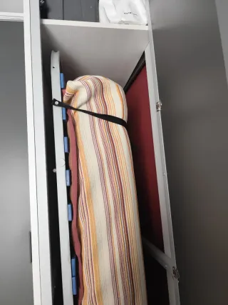 Conjunto armario con cama abatible incorporada