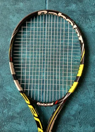 Raqueta Tenis Babolat Aeropro Drive 300 gramos.