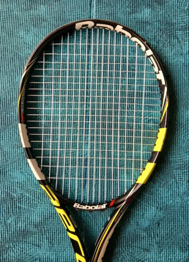 Raqueta Tenis Babolat Aeropro Drive 300 gramos.