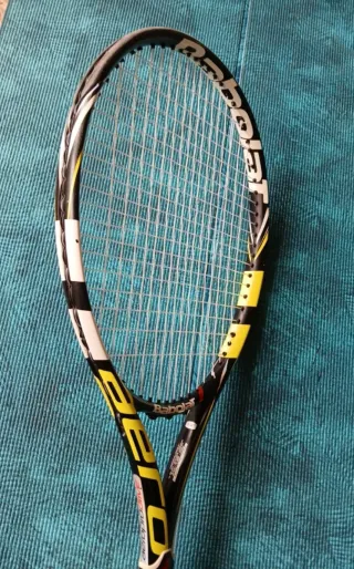 Raqueta Tenis Babolat Aeropro Drive 300 gramos.